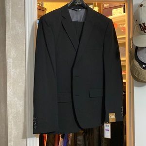 COPY - New Haggar Black Suit Coat with 34x30 Pants (smoke free home).